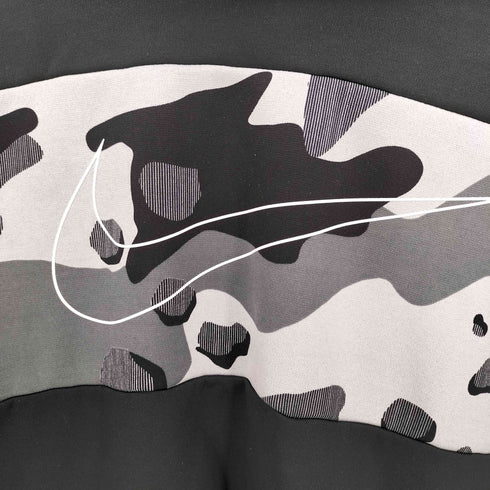 ナイキ NIKE カモ柄 スウッシュプリント プルオーバー パーカー メンズ import:XXL