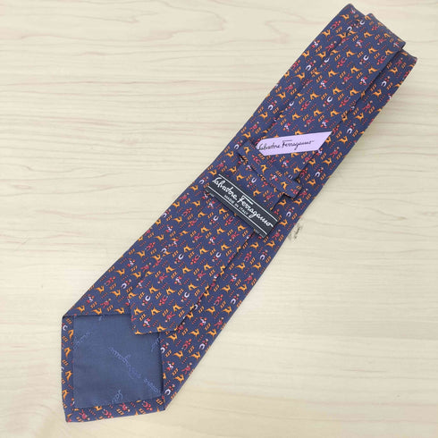 サルヴァトーレフェラガモ Salvatore Ferragamo 総柄 シルクネクタイ メンズ