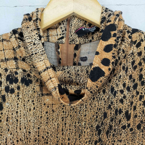 レオナール LEONARD 総柄シルク混ハイネックニット レディース JPN:L