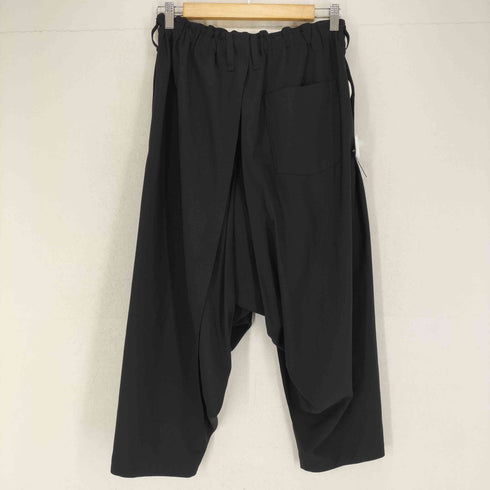イッセイミヤケ ISSEY MIYAKE 132.5 22SS ポリエステルサルエルパンツ メンズ JPN:2