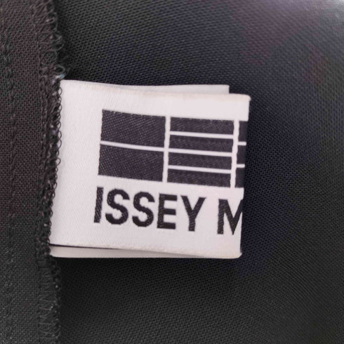 イッセイミヤケ ISSEY MIYAKE 132.5 22SS ポリエステルサルエルパンツ メンズ JPN:2