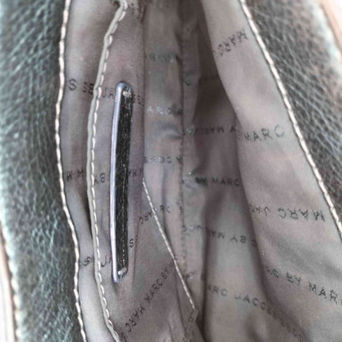 マークバイマークジェイコブス Marc by Marc Jacobs メタリックレザーショルダーバッグ レディース