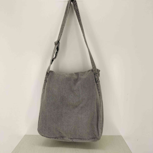 アワーレガシィー OUR LEGACY SLING BAG メンズ
