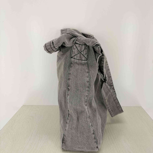 アワーレガシィー OUR LEGACY SLING BAG メンズ