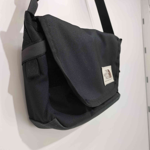 ザノースフェイス THE NORTH FACE Shoulder Pouch ショルダーポーチ メンズ