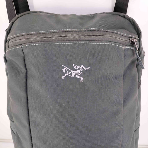 アークテリクス ARCTERYX Slingblade 4 Shoulder Bag スリングブレード 4 ショルダーバッグ メンズ