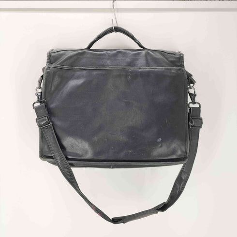 トゥミ TUMI レザーショルダーバッグ ビジネス メンズ
