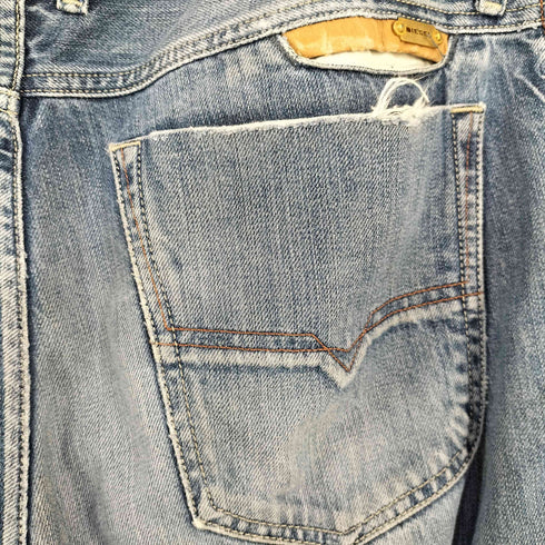 ディーゼル DIESEL BRAVEFORT ダメージデニムパンツ メンズ 32