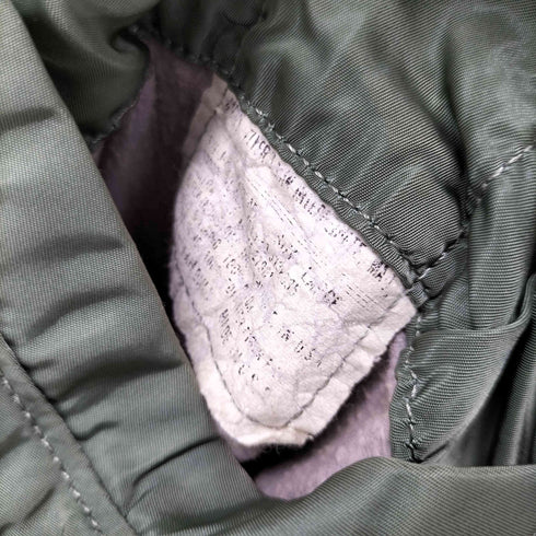 アルファインダストリーズ ALPHA INDUSTRIES USA製 80S後期 IDEALジップ ALPHA社製 MA-1フライトジャケット ワッペン リメイク メンズ JPN:L