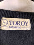 TOROY OLD ロゴ刺繍 Vネックニット メンズ JPN:L