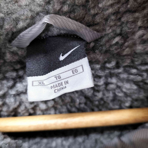 ナイキ NIKE ワンポイントスウォシュ刺繍 裏ボアベンチコート メンズ JPN:XL