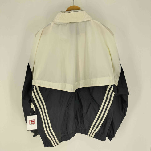 アディダス adidas 80S 万国旗タグ トレフォイルロゴ刺繍 サイドスリーストライプ パッカブルフード バイカラー ナイロンジャケット メンズ import:M