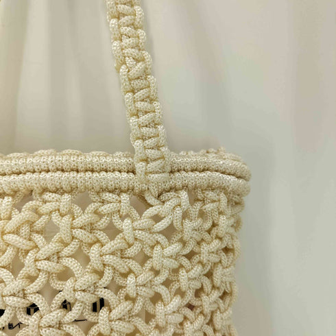 KECH LeS ESSENTIELS ミニショルダーバッグ レディース