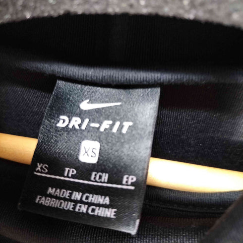 ナイキ NIKE dry fit ファンネルネック プルオーバー メンズ xs