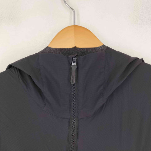 アークテリクス ARCTERYX SQUAMISH HOODY ナイロンジャケット Tyono30ナイロン メンズ JPN:M
