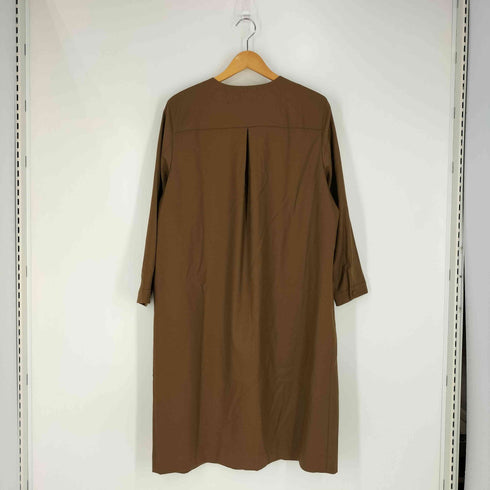 ニジュウサンク 23区 VINGT TROIS スリット Vネック ウール スキッパーワンピース レディース JPN:44