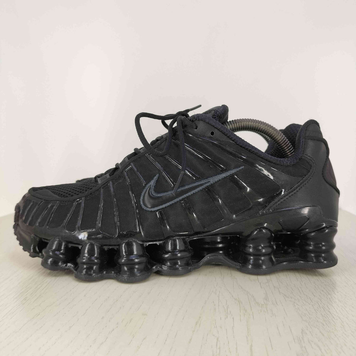 ナイキ NIKE Shox TL Black and Max Orange ショックス TL