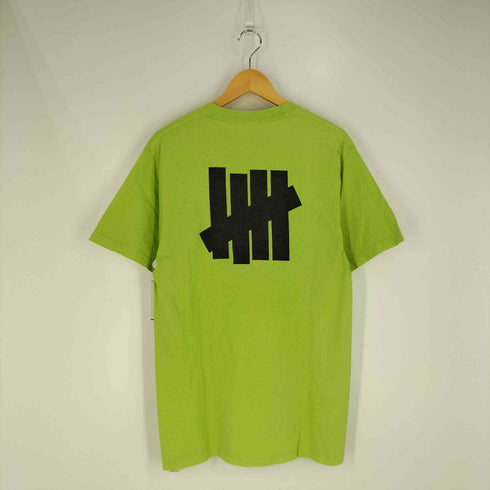 アンディフィーテッド UNDEFEATED USA製 両面プリントロゴ クルーネック 半袖Tシャツ メンズ S