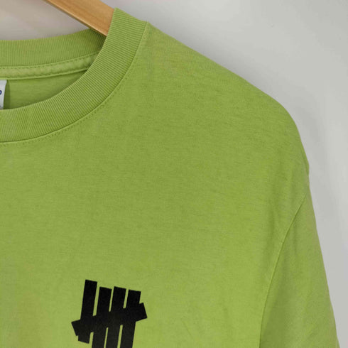 アンディフィーテッド UNDEFEATED USA製 両面プリントロゴ クルーネック 半袖Tシャツ メンズ S