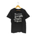 アンディフィーテッド UNDEFEATED フロントロゴプリント 半袖Tシャツ メンズ M
