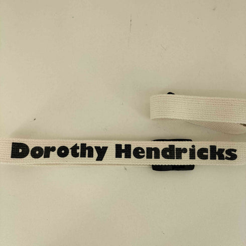 Dorothy Hendricks ガチャベルト メンズ