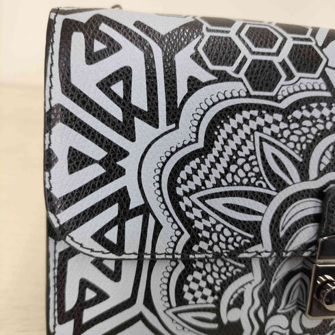 フルラ FURLA フラワータトゥー柄 チェーンショルダーバッグ レディース