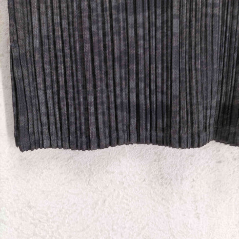 プリーツプリーズイッセイミヤケ PLEATS PLEASE ISSEY MIYAKE パイソン柄プリーツ加工トップス レディース JPN:3
