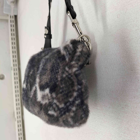 HIDDENNOTES Y2K Fur Shoulder Bag レディース