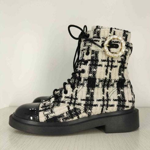チャールズキース CHARLES & KEITH パールバックル レースアップアンクルブーツ レディース JPN:37