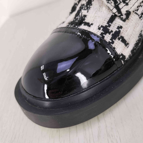 チャールズキース CHARLES & KEITH パールバックル レースアップアンクルブーツ レディース JPN:37