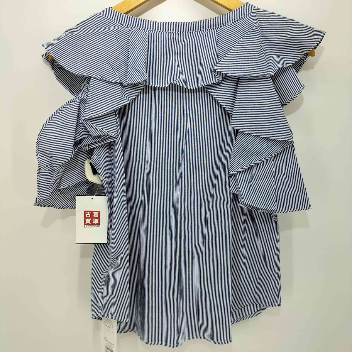 エステラケー Estella.K Cold Shoulder Stripe Blouse コールド