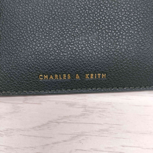 チャールズキース CHARLES & KEITH フラグメントケース レディース