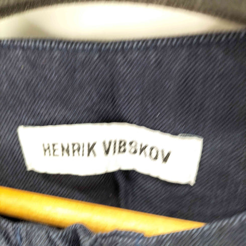 ヘンリックヴィブスコブ Henrik Vibskov Kaii Shirt コットン ノーカラー 半袖シャツ メンズ JPN:S
