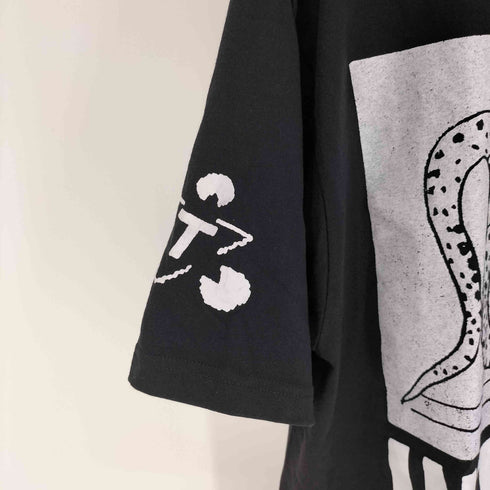 THE TRILOGY TAPES TTT INTO DUST T-SHIRT メンズ import:L
