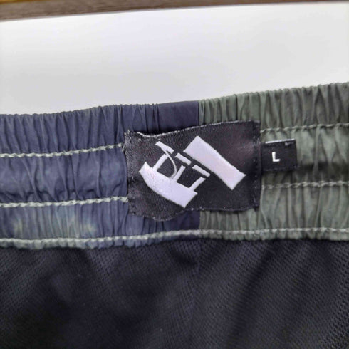 THE TRILOGY TAPES TTT Tech Beach Pant メンズ L