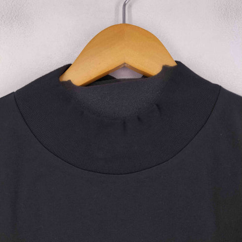 フェイアーオブゴッド エッセンシャルズ FEAR OF GOD ESSENTIALS モックネック ロゴ Tシャツ メンズ JPN:L