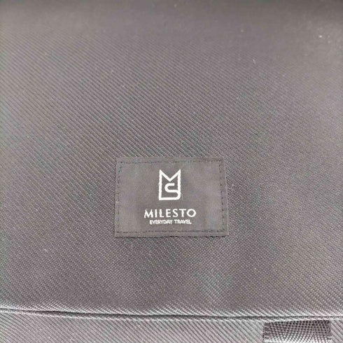 ミレスト milesto Hutte メッセンジャーバッグ L メンズ