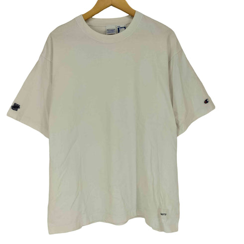 アンディフィーテッドチャンピオン UNDEFEATED CHAMPION 袖ロゴ刺繍クルーネックTシャツ メンズ JPN:XL