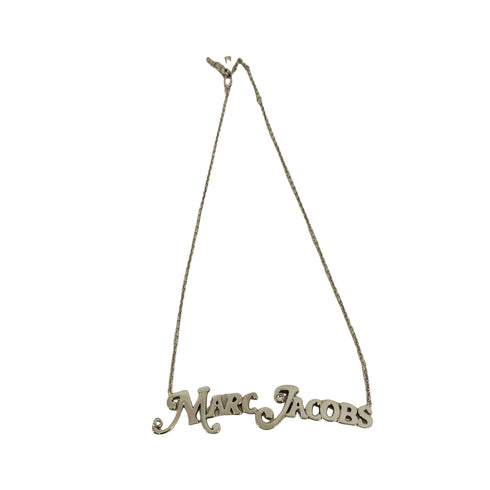 マークジェイコブス MARC JACOBS THE NAM PLATE MJ PENDANT / レディース