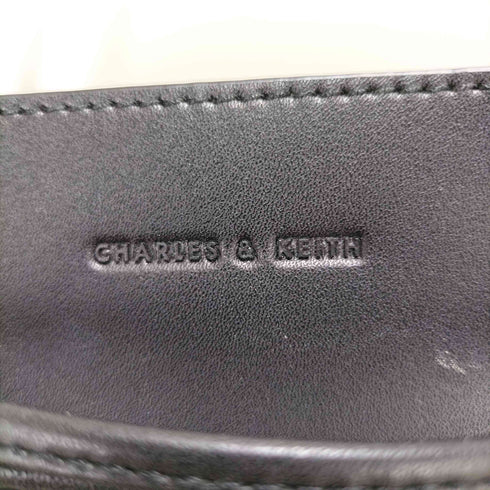 チャールズキース CHARLES & KEITH ドローストリング ホーボーバッグ レディース