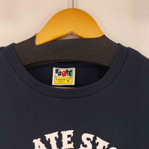 アベイシングエイプ A BATHING APE パイレーツプリントクルーネックTシャツ レディース JPN:S