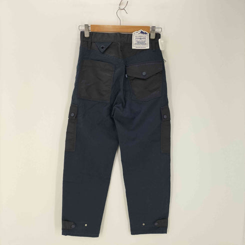 ホワイトマウンテニアリング WHITE MOUNTAINEERING BARREL CARGO NIGHTSHADE レディース US:24