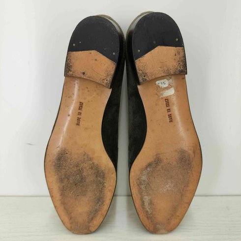 サルヴァトーレフェラガモ Salvatore Ferragamo ベロアフラットシューズ レディース