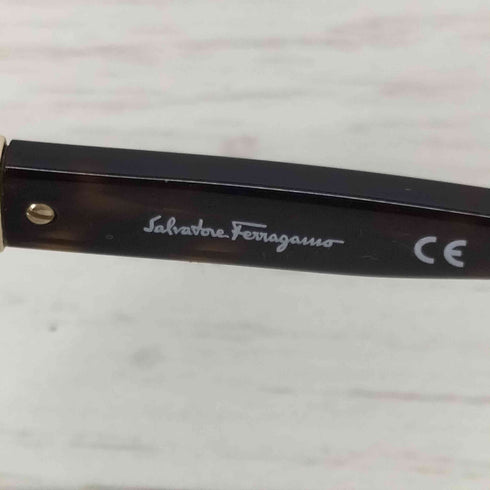 サルヴァトーレフェラガモ Salvatore Ferragamo イタリア製 ウェリントンサングラス レディース 60□19