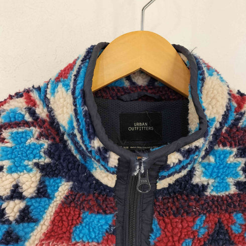 アーバンアウトフィッターズ URBAN OUTFITTERS ネイティブ ボア フリースジャケット メンズ