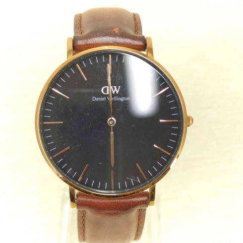 ダニエルウェリントン Daniel Wellington レザーベルトクォーツ腕時計 レディース