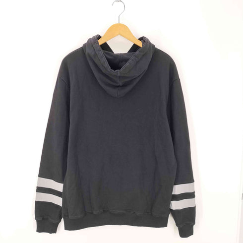 BLVCK PARIS フロントロゴ プルオーバーパーカー メンズ import:L