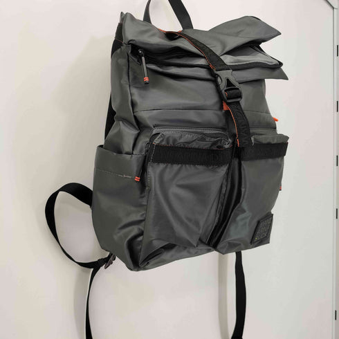 マンダリナダック MANDARINA DUCK TANK BAG 2ポケット ナイロンバックパック レディース