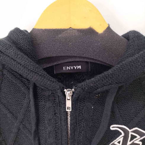 アンビー ENVYM フロントロゴ クロップドニットジップフーディー レディース