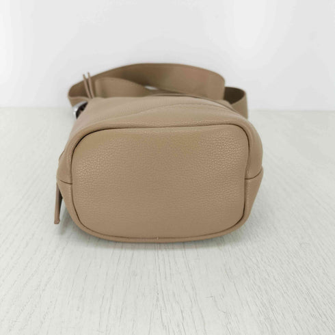 ザラ ZARA ヴィーガンレザーショルダーバッグ レディース